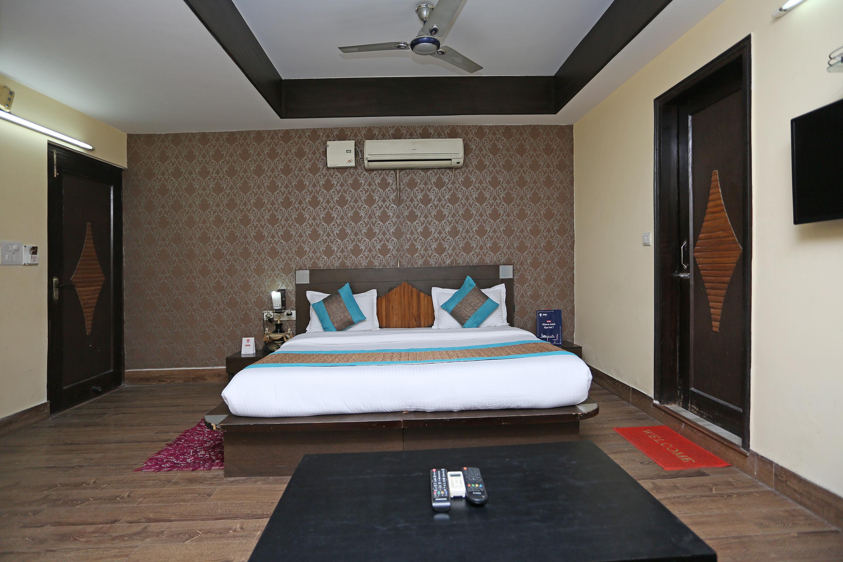 דלהי Oyo 337 Hotel Anand מראה חיצוני תמונה