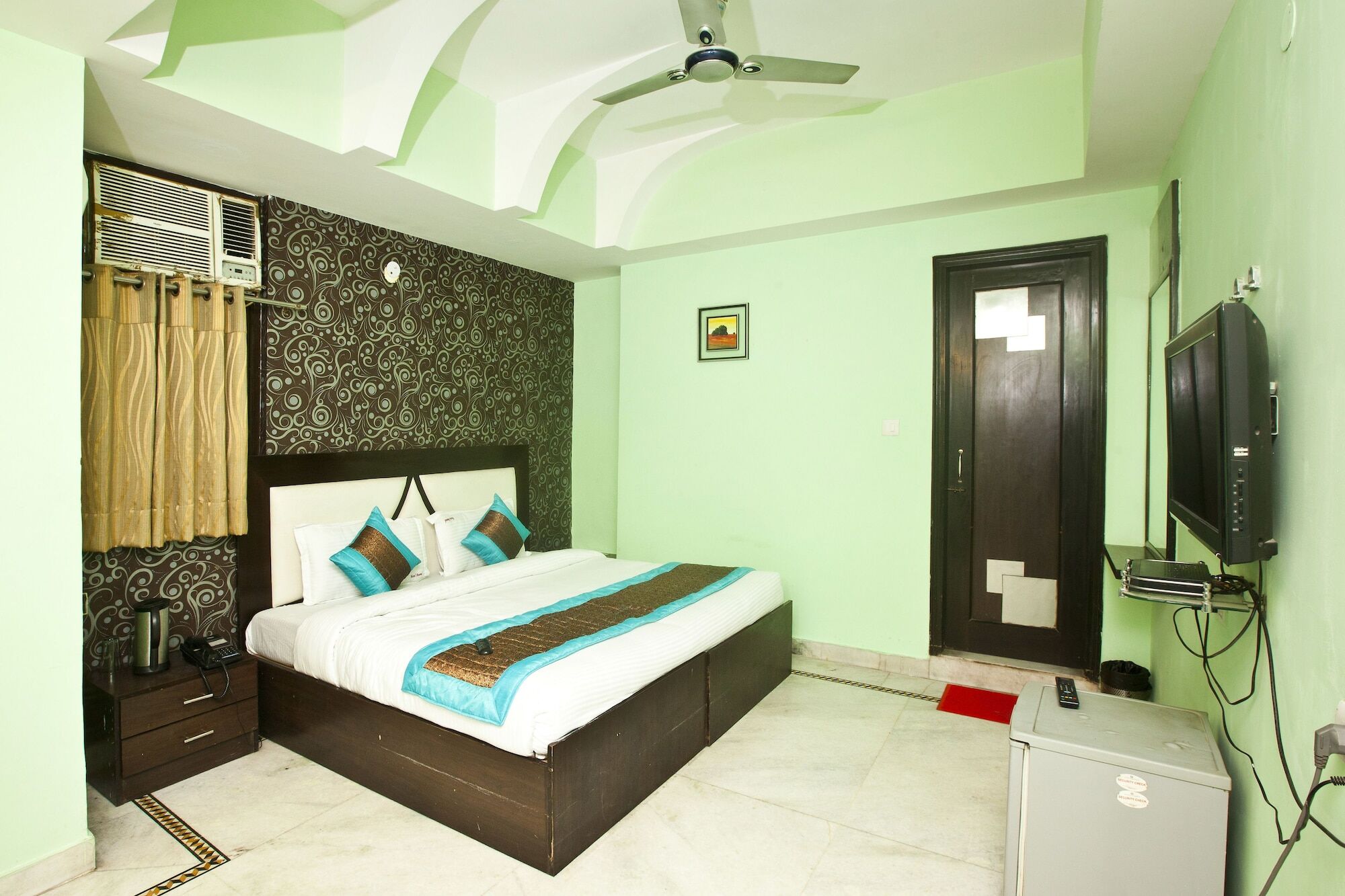 דלהי Oyo 337 Hotel Anand מראה חיצוני תמונה